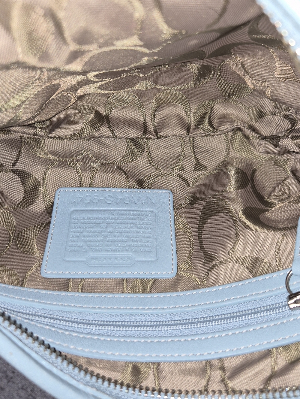 Vintage 2004 Coach Soho Mini Hobo Shoulder Bag 9541 - Picture 11 of 12